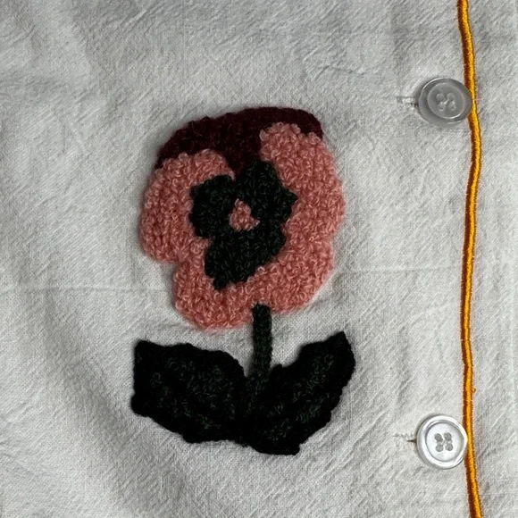 Cottagecore Festival White Short and Vest Set with Floral Embroidery - Picture 7 of 11